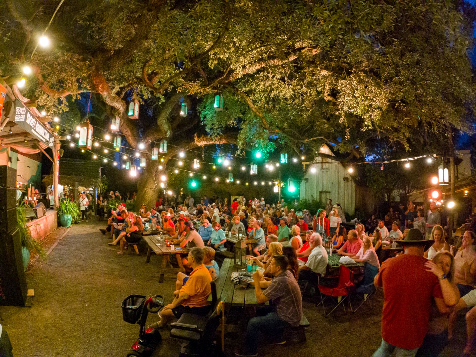 Colonial Oak Music Park